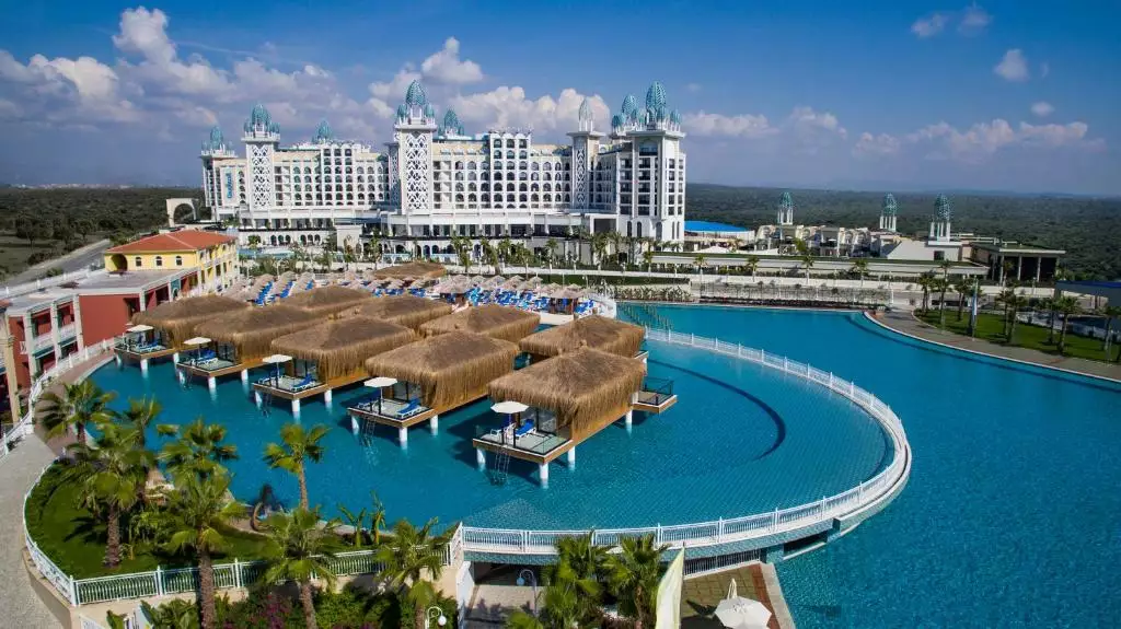 Alibaba https://cdn.alibaba.ir/ostorage/hotel-accommodation-images/697ded2a46ae9d8e6fb49ce9_نما (2).webp